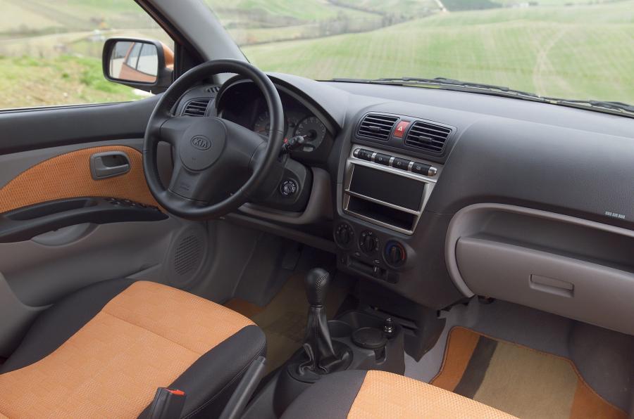  Kia Picanto 2005 года  (фото 89 из 126)